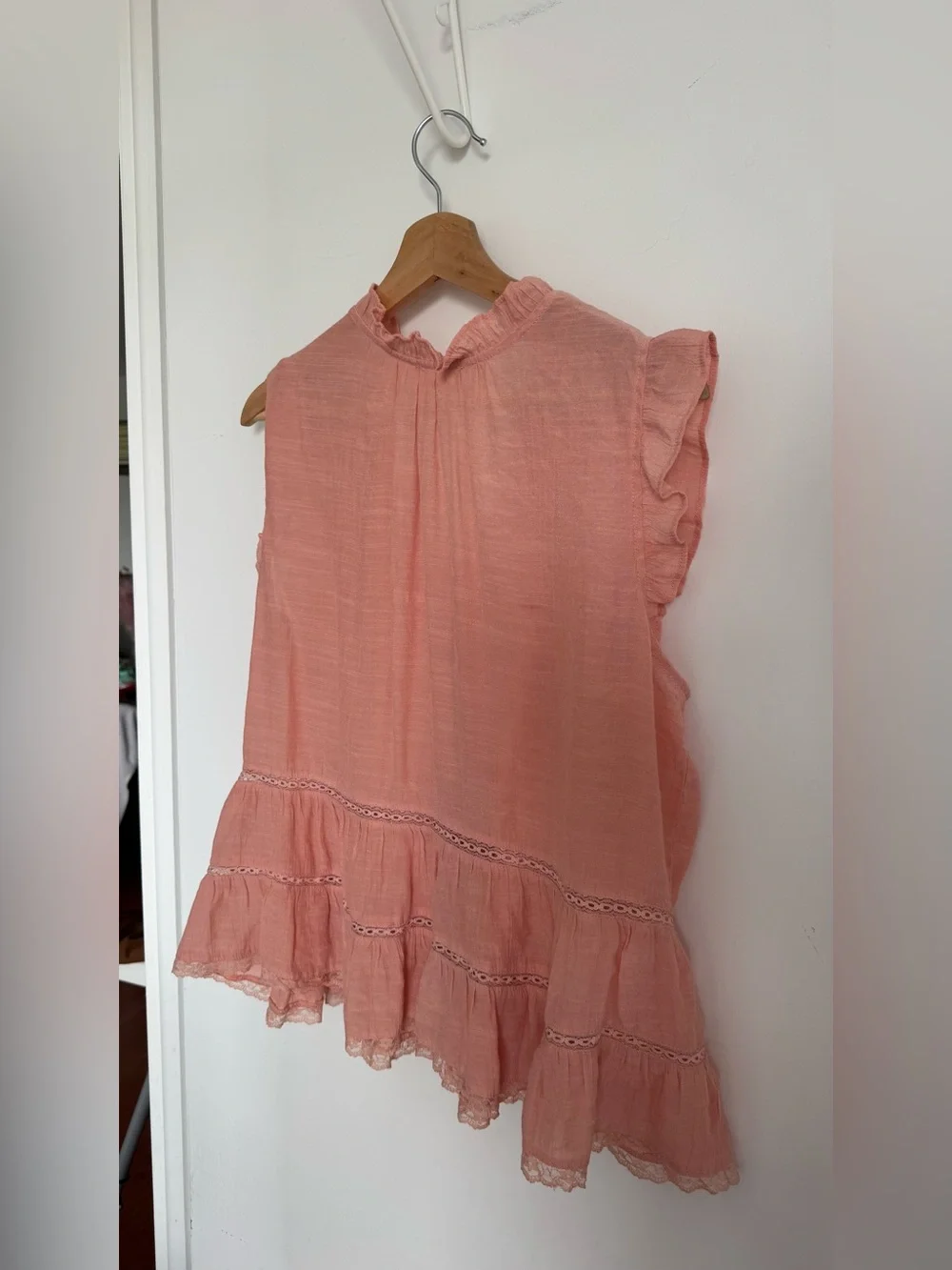 Tamara H veronica sleeveless